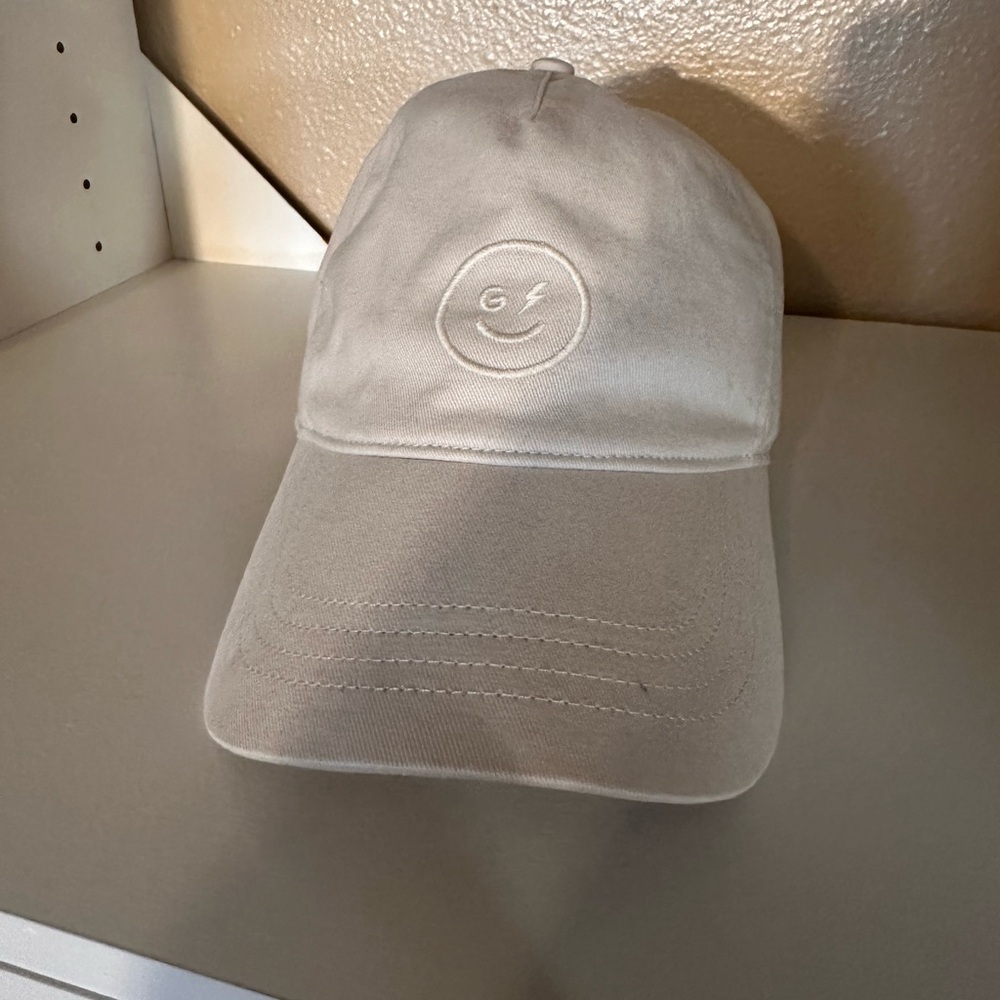 Gilly Hicks Neutral/Cream Hat
